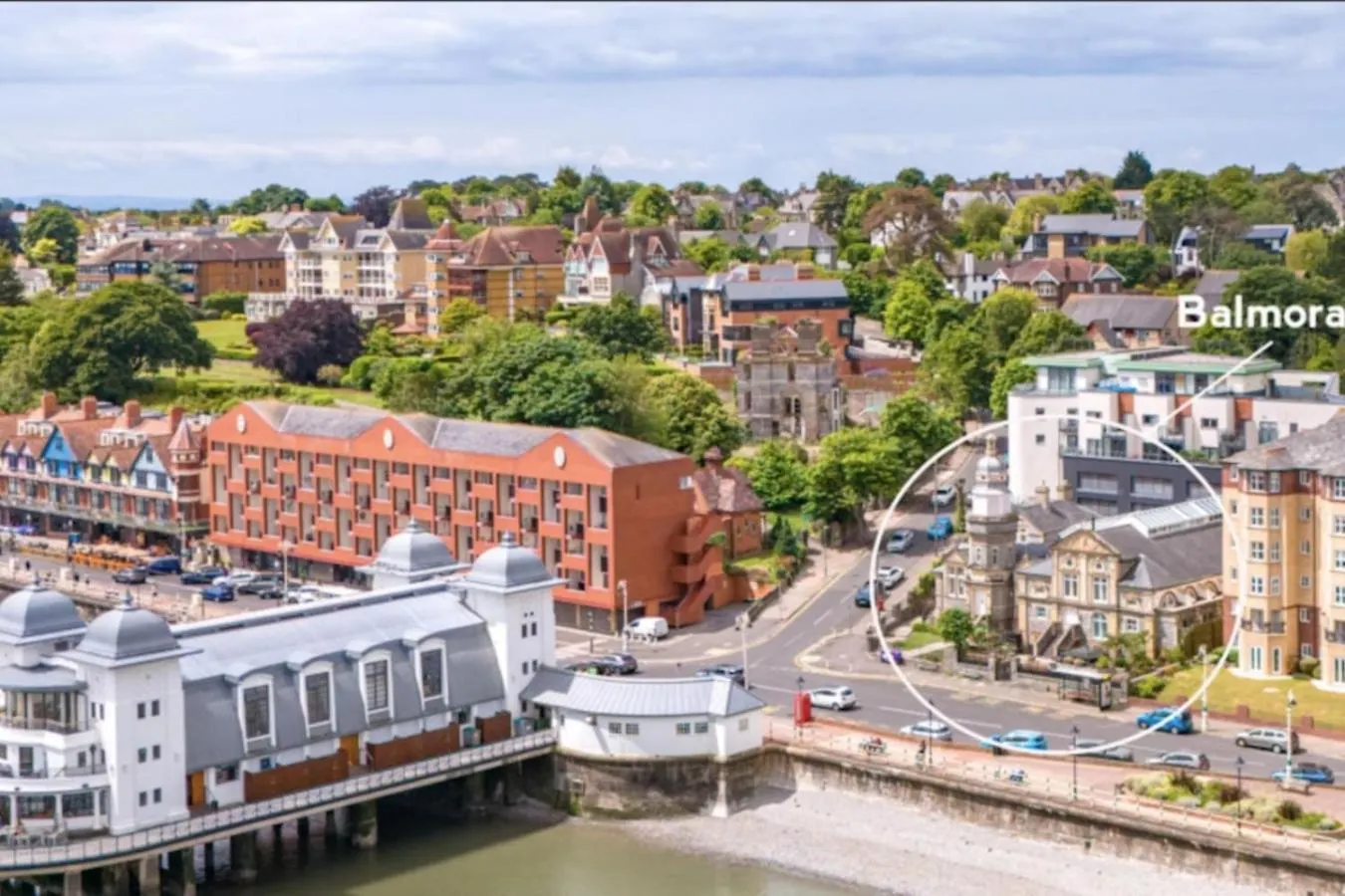 Balmoral Quays - Elegant Seaview Apartment With Garden-Penarth Pier Cardiff 0*,  United Kingdom